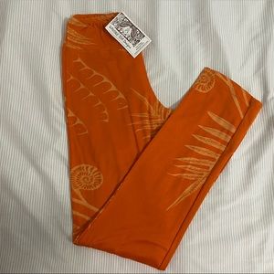 ✨NWT✨ Wahine Toa Leggings